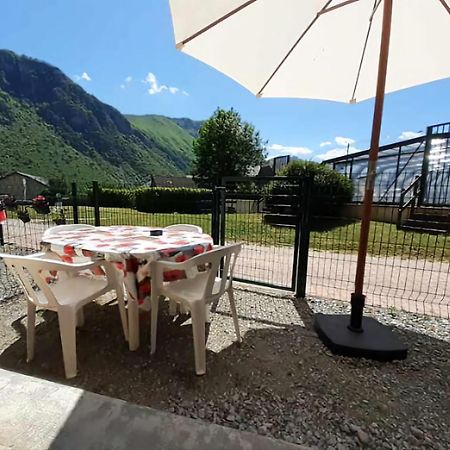 Escapade Montagne En Famille, Appartement Cosy Avec Piscine Couverte Bielle Экстерьер фото